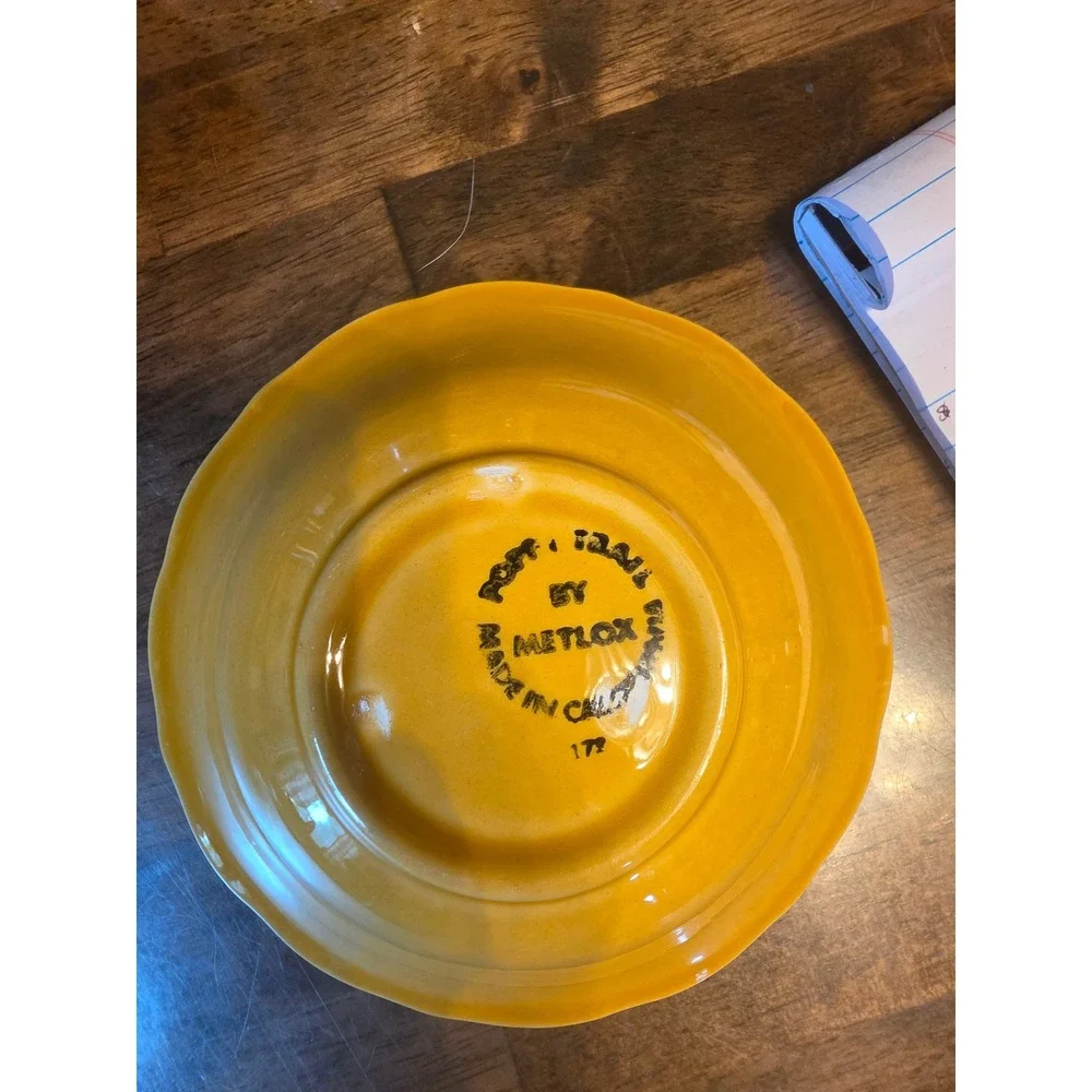 Metlox Poppytrail Yellow Scalloped Fruit Bowls Set of 4 California Pottery